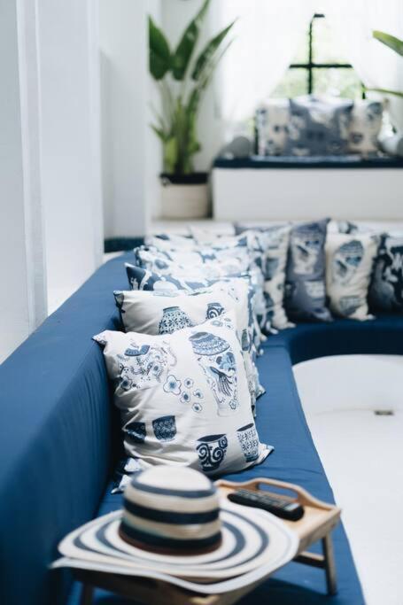 Luxurious 3br Muzo With Pool By Azure Near W * Seminyak (Bali)
