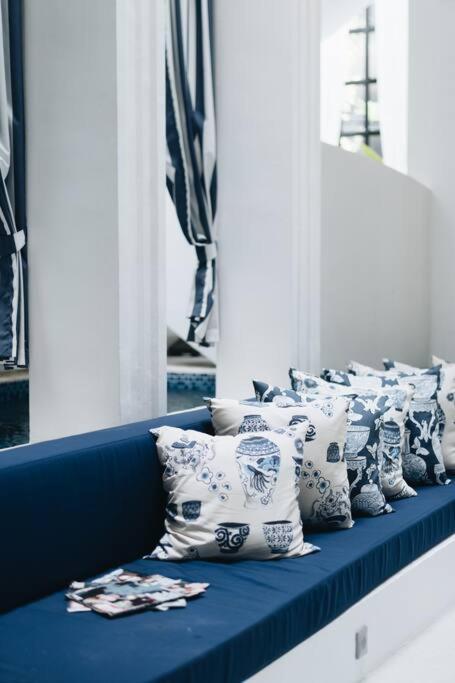 Luxurious 3br Muzo With Pool By Azure Near W Seminyak (Bali)